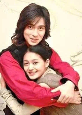 周渝民与大s分手后,说我听到她高跟鞋的声音就害怕得全身发抖!