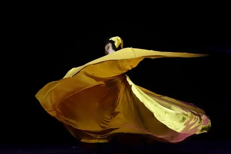 北戏舞蹈系高职16级中国舞毕业汇报演出《梅花清香-五彩云霞》