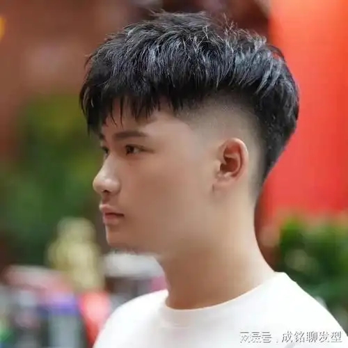 卷发|发型|脸型|发量|波浪发_网易订阅