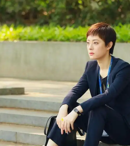 《安家》孙俪造型被吐槽,把西装衬衫穿成反面教材,这三点要避雷