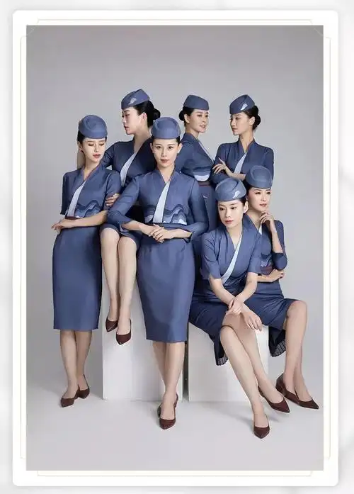 颜值爆表山东航空的空姐们换新制服了