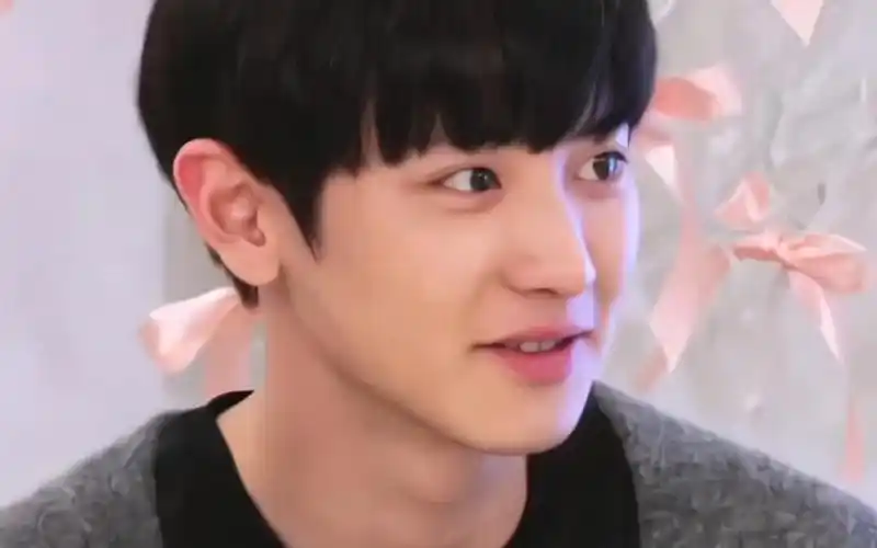 【朴灿烈】今天是圆脑袋圆眼睛的朴圆圆