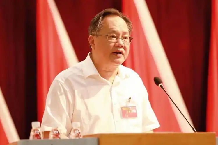 《学校财务工作报告》人事处副处长周智作《茂名职业技术学院2021年