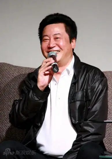 赵宝刚赵子琪让青春增光添彩图