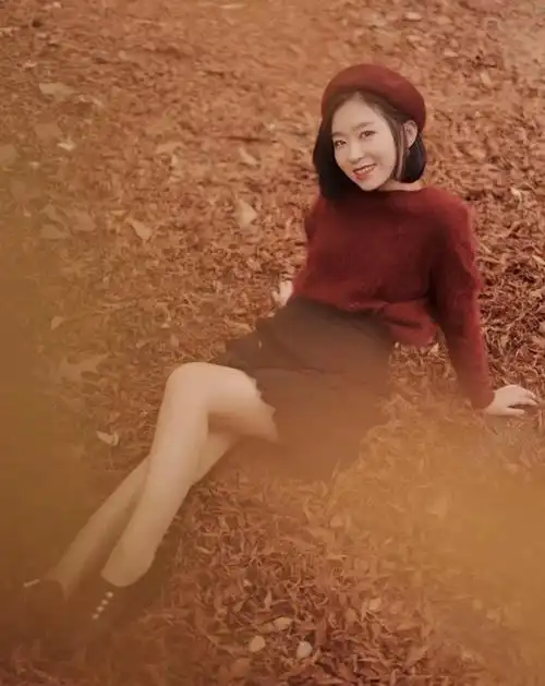 红叶摆拍姿势大全,红叶拍照姿势大全图片-528时尚网