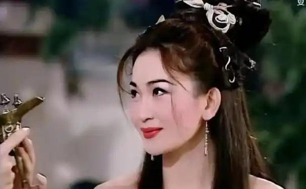 她被誉为史上"最美妲己",至今无人能及,美得让人垂涎三尺