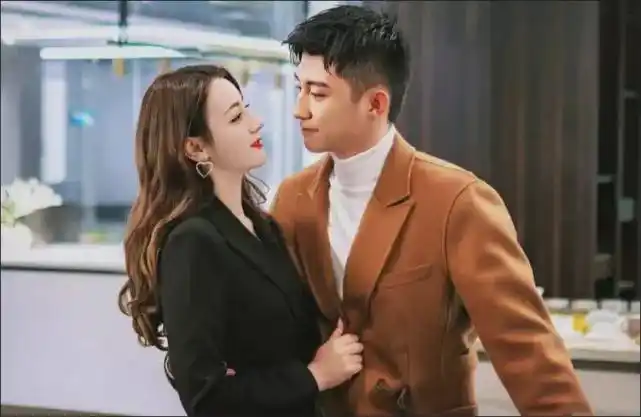 热巴被曝怀孕数月后生产热巴黄景瑜同时辟谣真是清者自清