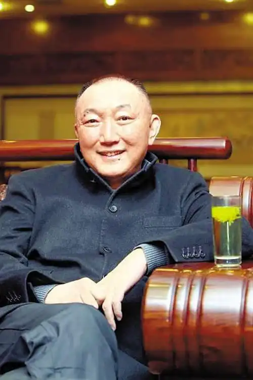 韩三平卸任中影董事长参与缔造中国电影贺岁档