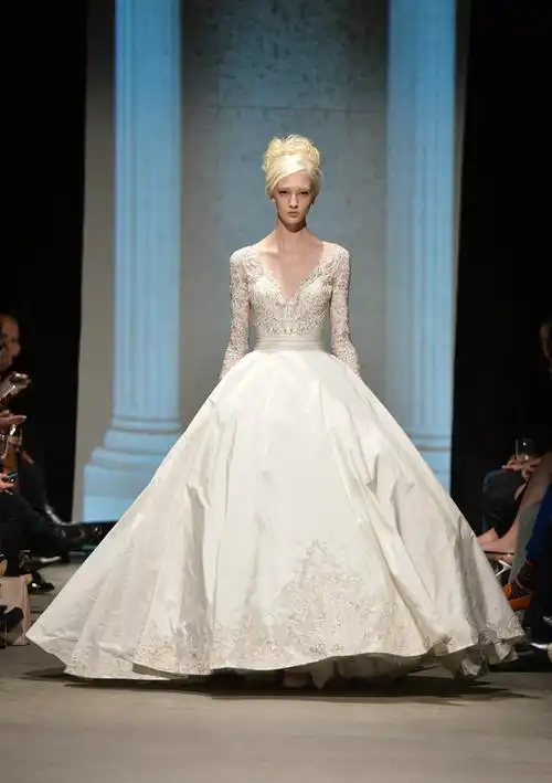 mikael d 2015春夏系列发布昆凌40万婚纱的设计品牌