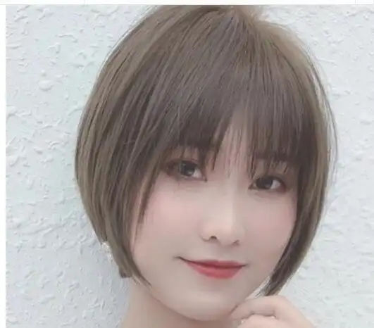 直发女生短发发型造型好看又修脸直发短发发型