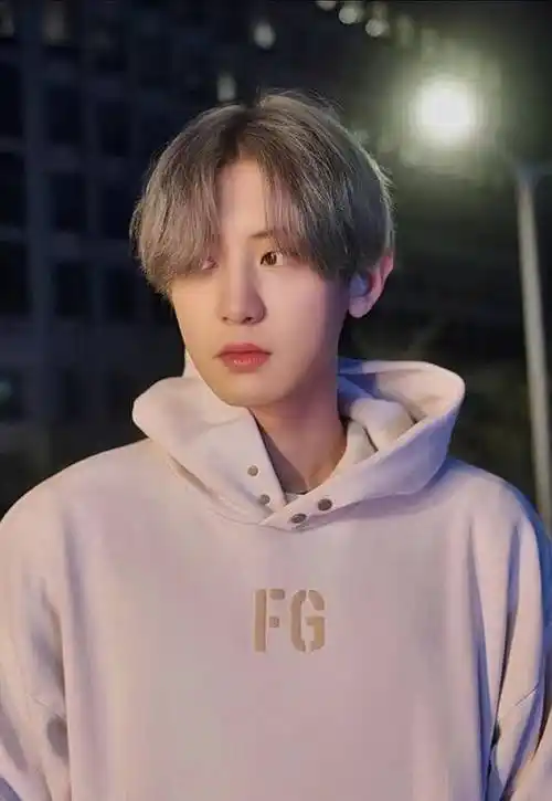 朴灿烈发单曲,作为入伍前礼物送粉丝,却被韩网友低分抵制_公司_事件