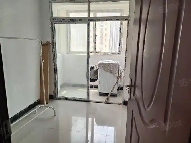 整租怡芳苑小区二室一厅出租拎包入住停车方便