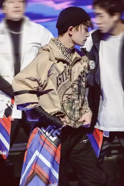 易烊千玺这就是街舞第三季决赛