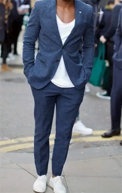 西装定制搭配什么鞋子好看小白鞋才是百搭的选男生穿西装三大禁忌