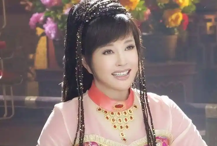 原创情系姜文有四段婚姻至今无儿无女刘晓庆再老也要谈恋爱