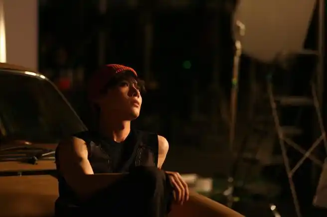 白敬亭t锦绣十二月刊封面##白敬亭t杂志复古大片