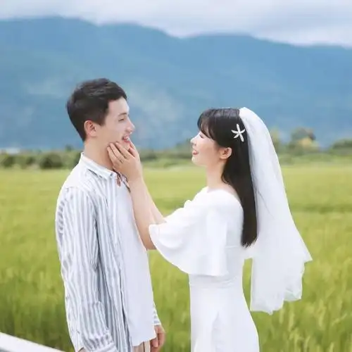 白敬亭的幕后老婆