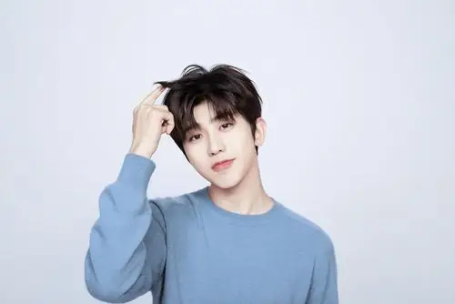 微博@小葵dannie 蔡徐坤