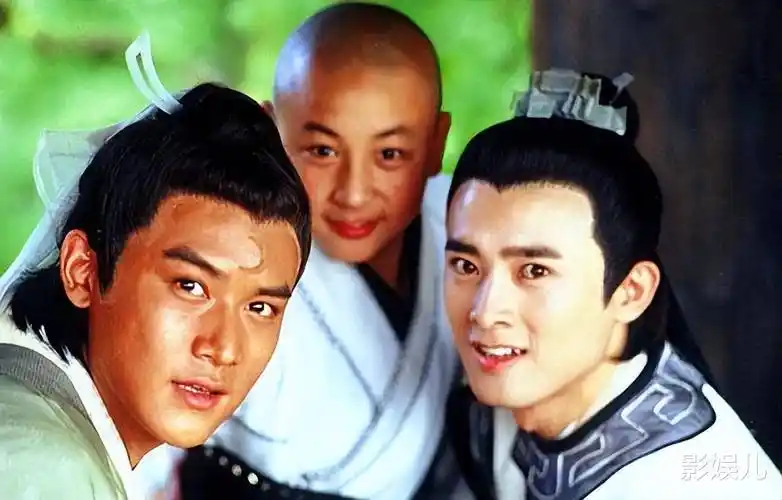 同样是演《少年包青天》,把周杰,陆毅和邓超一对比,差别很明显_包拯