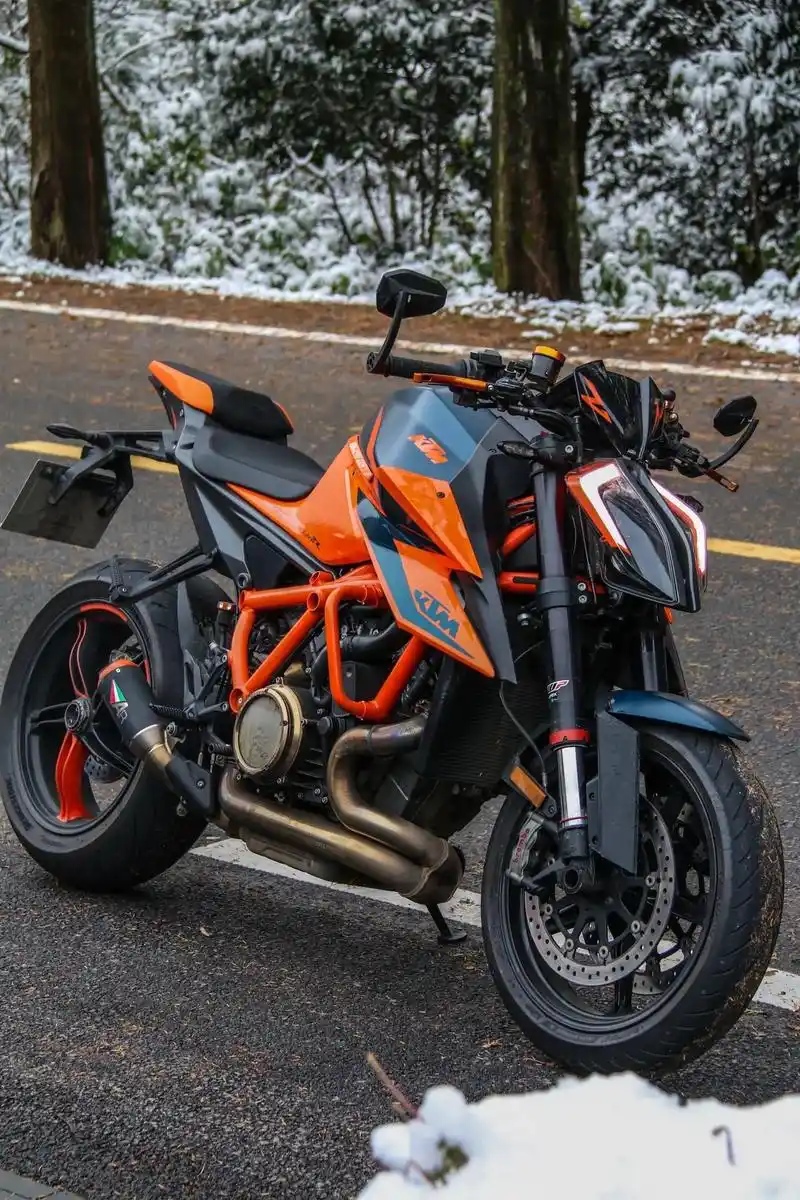 你好,泥巴佬#机车壁纸 #ktm1290超级公爵 - 抖音