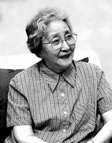 蒋英嫁给干哥哥钱学森成就学生李双江她如何活成一代传奇