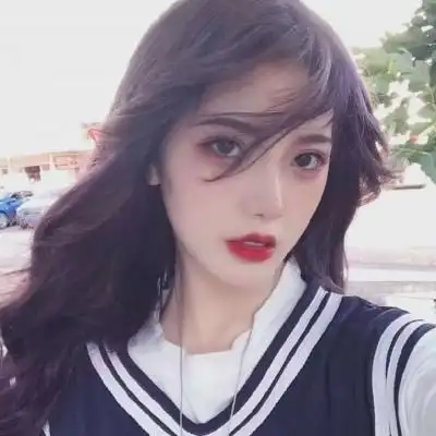 女生时尚高冷范头像