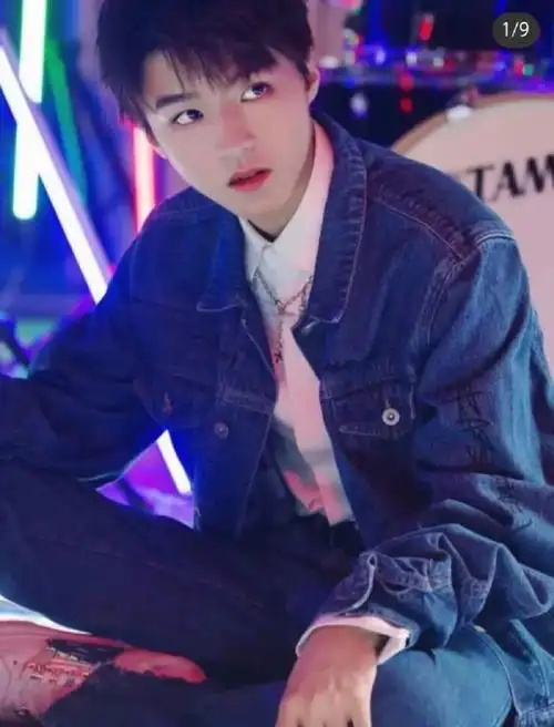 霸气王俊凯图片