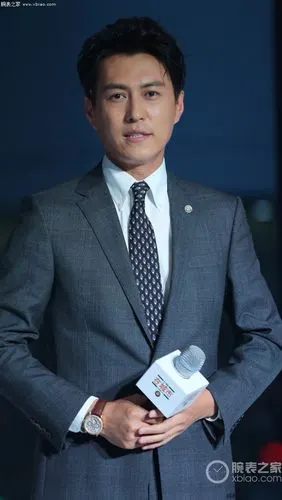 "老干部"靳东佩戴宝齐莱腕表 出席"罗兰加洛斯在城市"活动