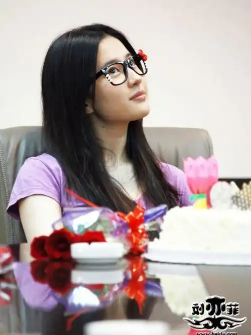 刘亦菲横店探班花絮