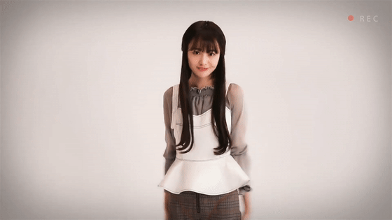 《这就是铁甲》郑爽拍摄花絮:鬼马俏皮的小仙女萌化人心