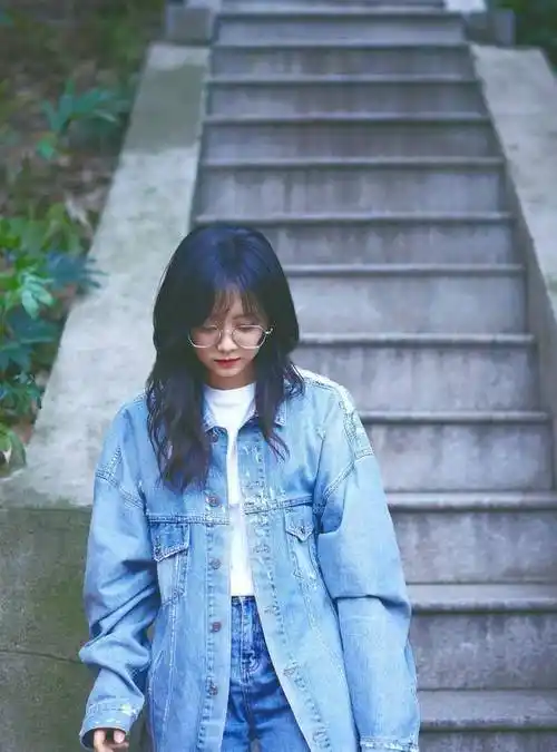 谭松韵春季时尚大片引领潮流!