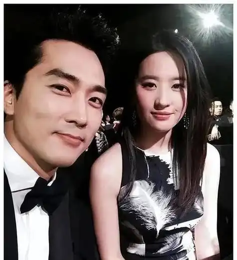 刘亦菲为何单身至今?不是没人愿意娶,看完这些照片你就知道了