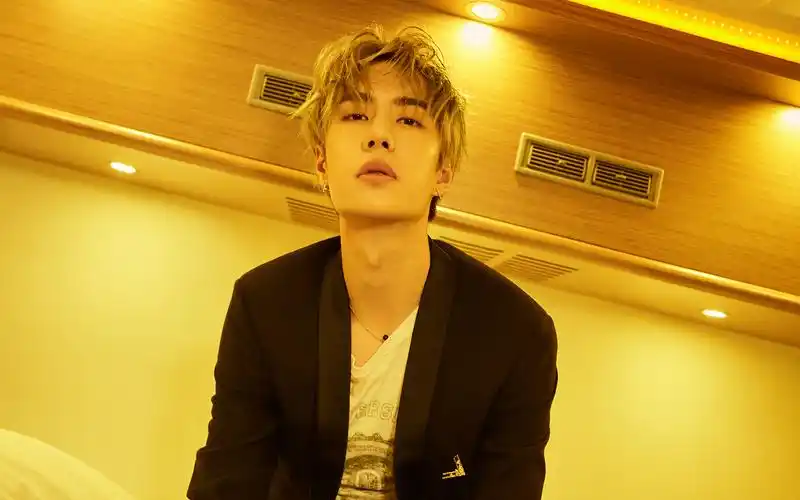 王一博时尚写真图片桌面壁纸