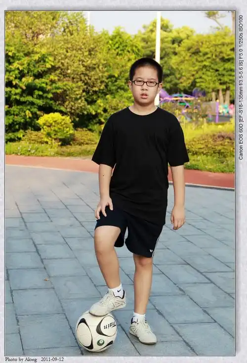 儿子给我当模特