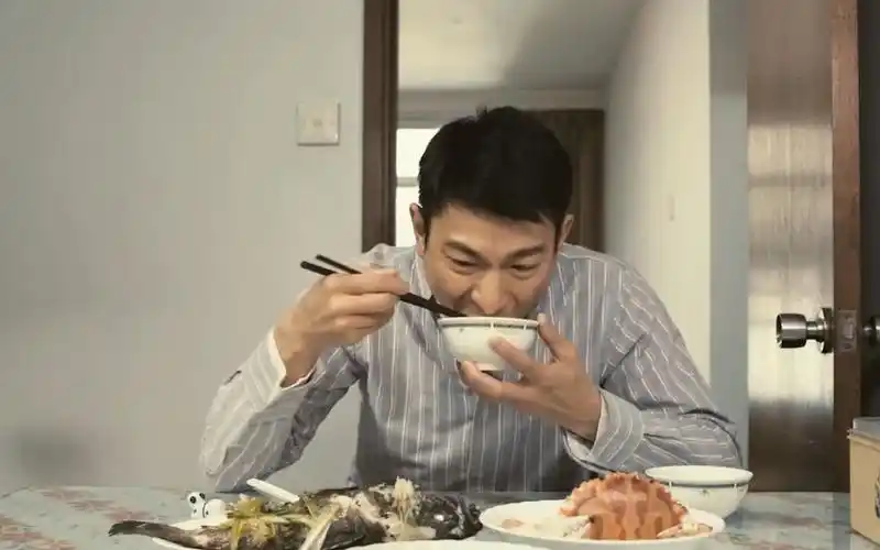 桃姐:看刘德华吃饭,不愧影帝的级别,这演技绝了