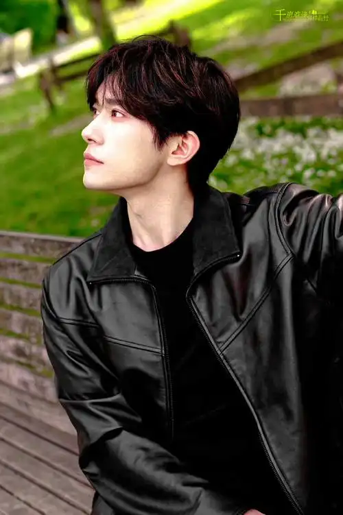 易烊千玺积家全球代言人##tfboys纪念十周年