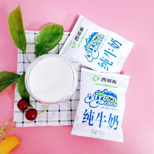 新疆西域春纯牛奶200ml袋七牧场牛奶装呼图壁成人儿童营养早餐奶