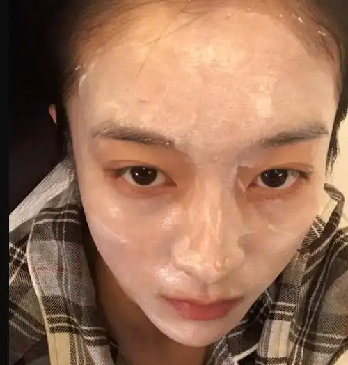 欧阳娜娜是天生"丑萌脸"?与张雪迎同时卸妆后,结果让人难想象