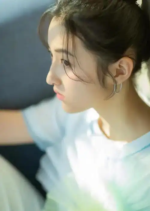 "国民妹妹"张子枫的成名往事,和她背后了不起的母亲