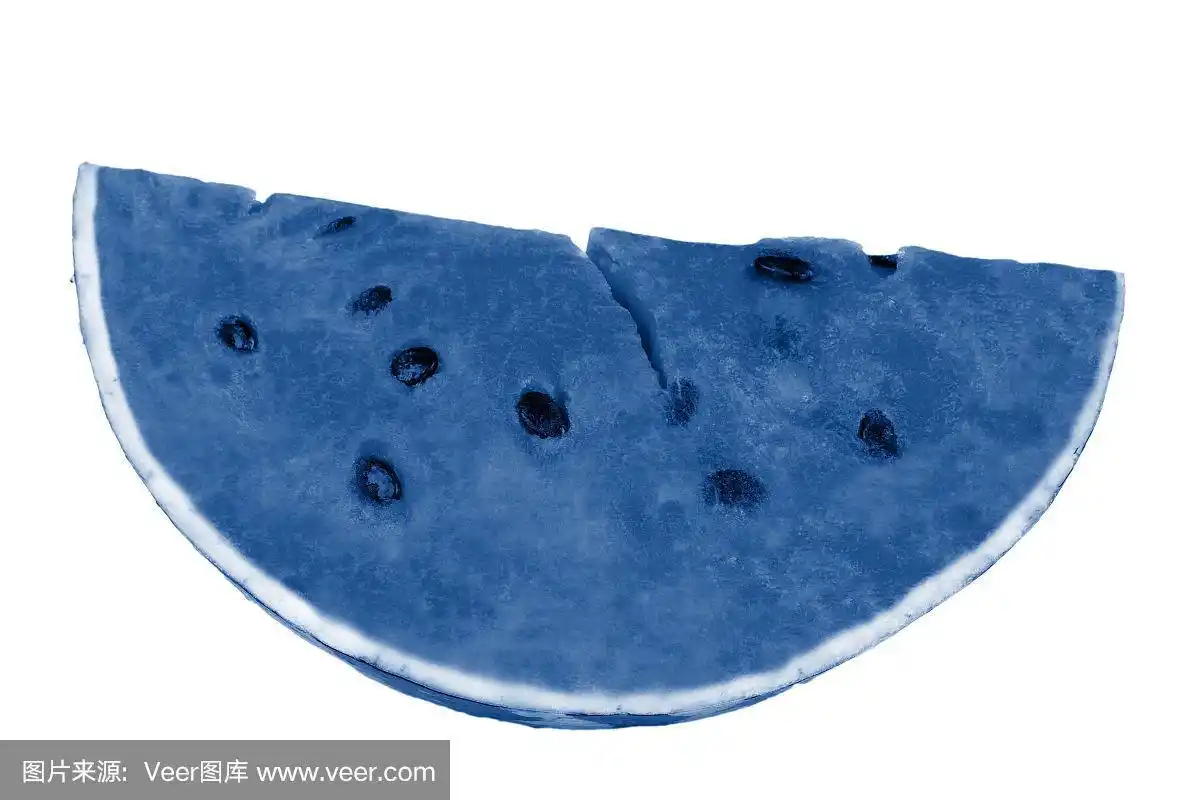 白色背景上的蓝色西瓜.隔离.