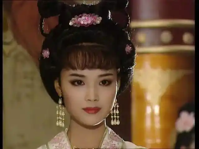 盘点90年代古装剧里让人惊艳的女明星你最喜欢谁