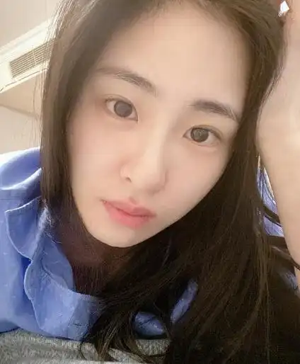 张碧晨太真实了,参加《我家那闺女》直接素颜出镜,意外大受好评