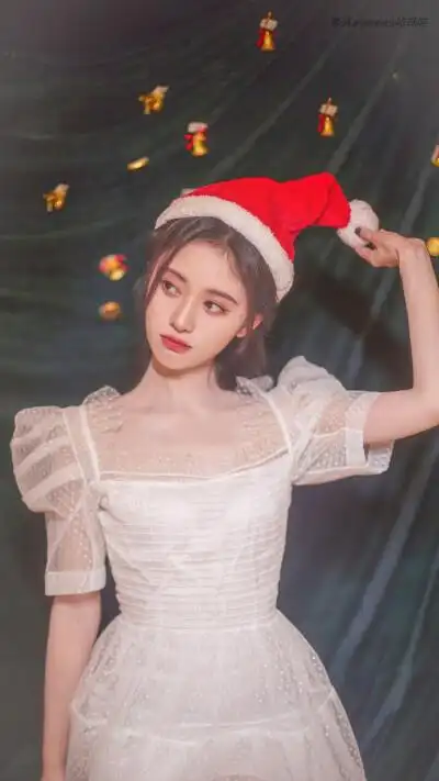 鞠婧祎微博:请angelababy吃糖哇抖音:请angelababy吃糖哇禁二改!