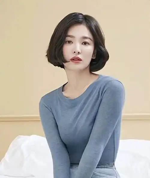 建议4,50岁的女人,试试这3款"短卷发",洋气减龄,美得有气质|发型|短发