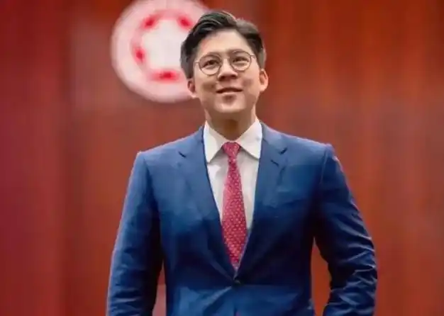 网易首页>网易号>正文申请入驻>咱说实话,近些年的霍启刚,个人发展是