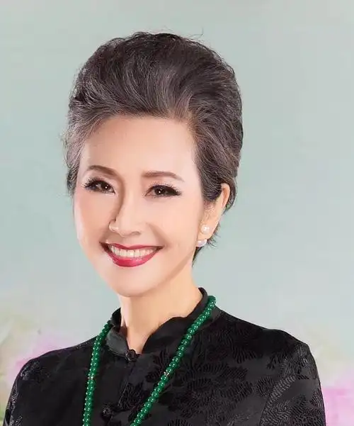 广东东莞站//第一期曹美丽旗袍仪态《进阶班》