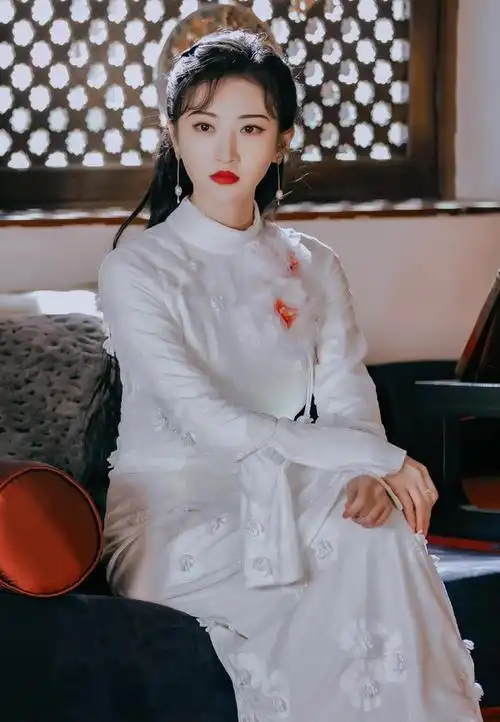 景甜这次饰演司藤太美,深入人心|旗袍|寻宝|张继科被曝用景甜私密照