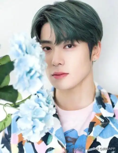 韩国帅哥排行榜韩国男团神颜top10