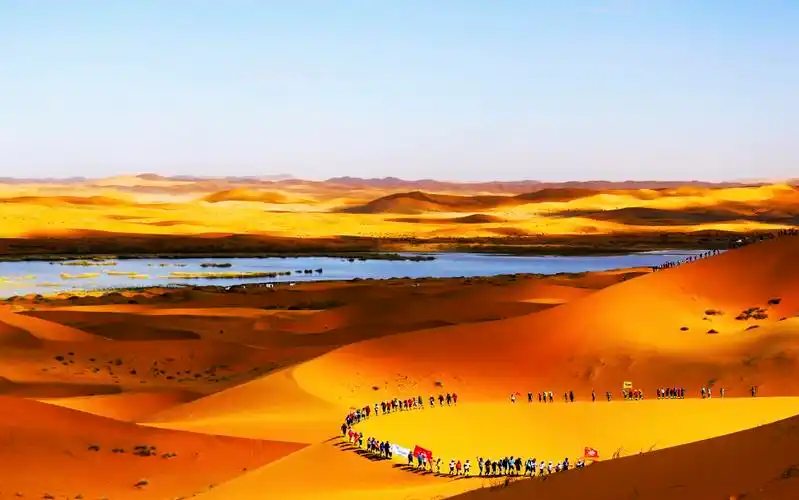 2022版经典腾格里沙漠五湖连穿4天3晚