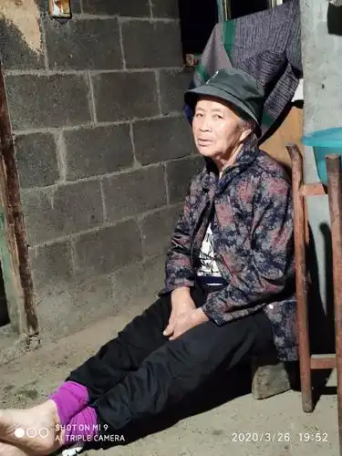 母亲,您辛苦啦!